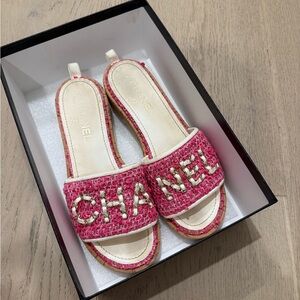 Chanel tweed / cork pool sandals with heel